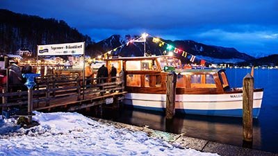 Tegernsee Winter Weihnachtsmarkt mit dem Schiff