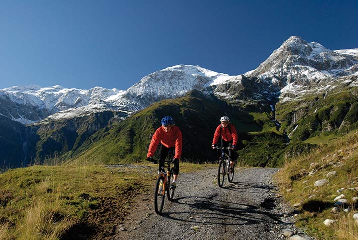 Mountainbiken in atemberaubender Kulisse in Gastein